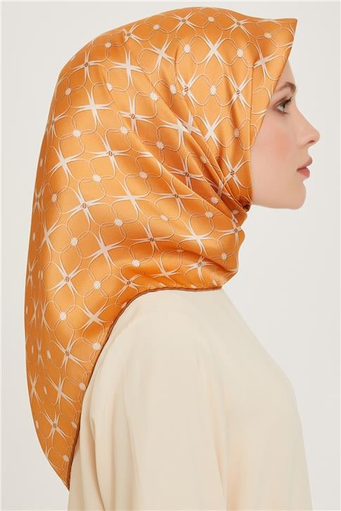 Armine Monogram Desenli Sura Saf İpek Eşarp 9207D 01 32