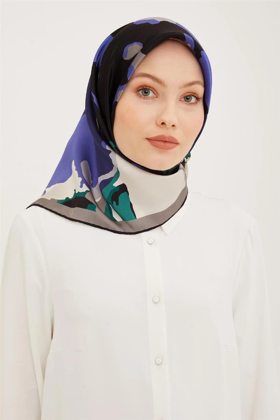 Armine Nostalji Serisi Sura İpek Eşarp 8935-07