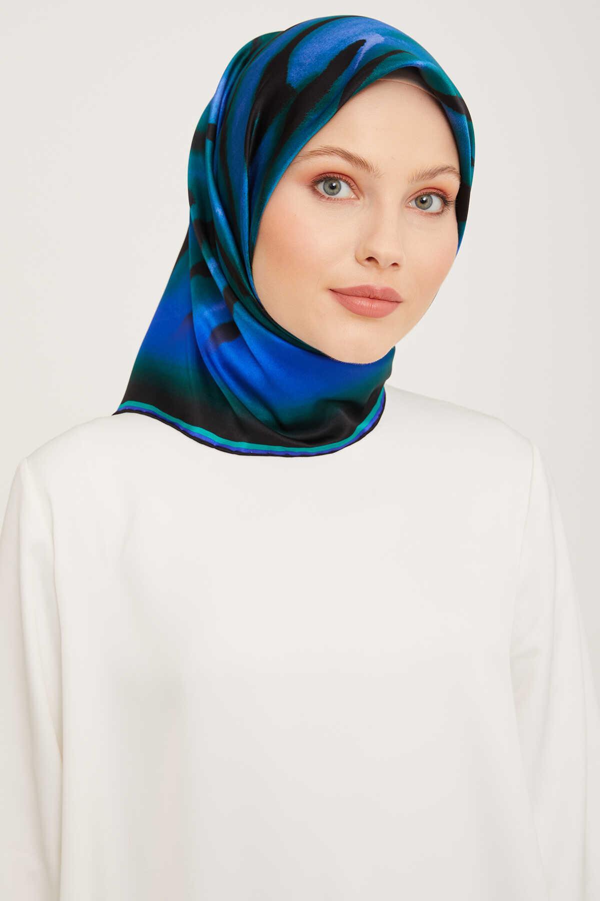 Armine Nostalji Serisi Sura İpek Eşarp 9020-12NS