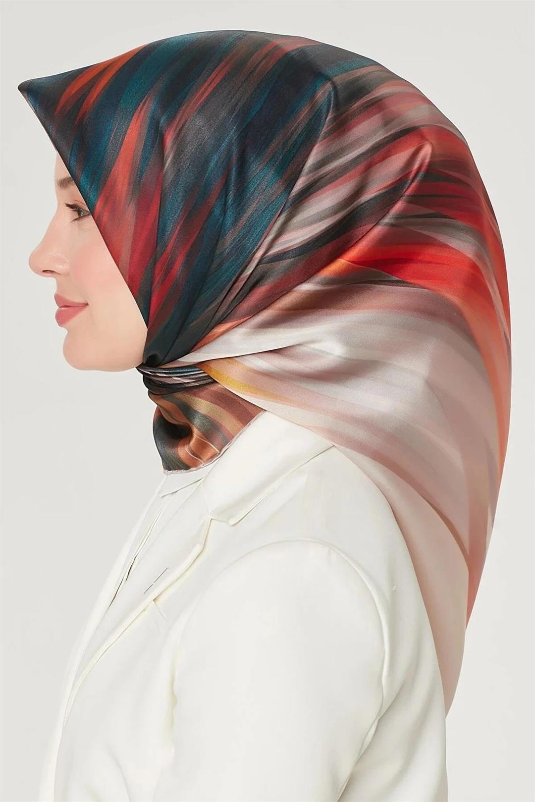 Armine Nostalji Serisi Sura İpek Eşarp 8508-80NT