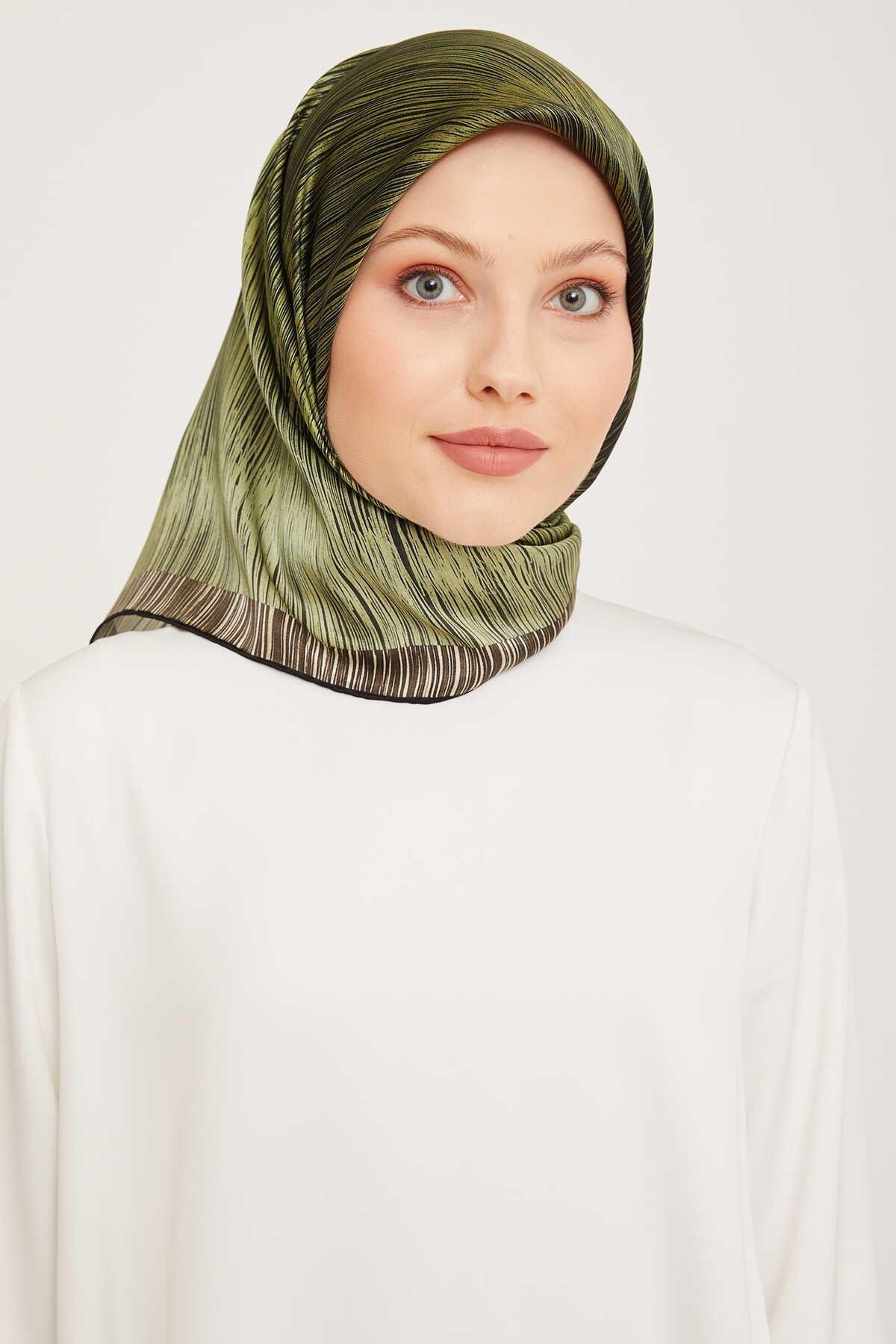 Armine Nostalji Serisi Twill İpek Eşarp 9005-35NT