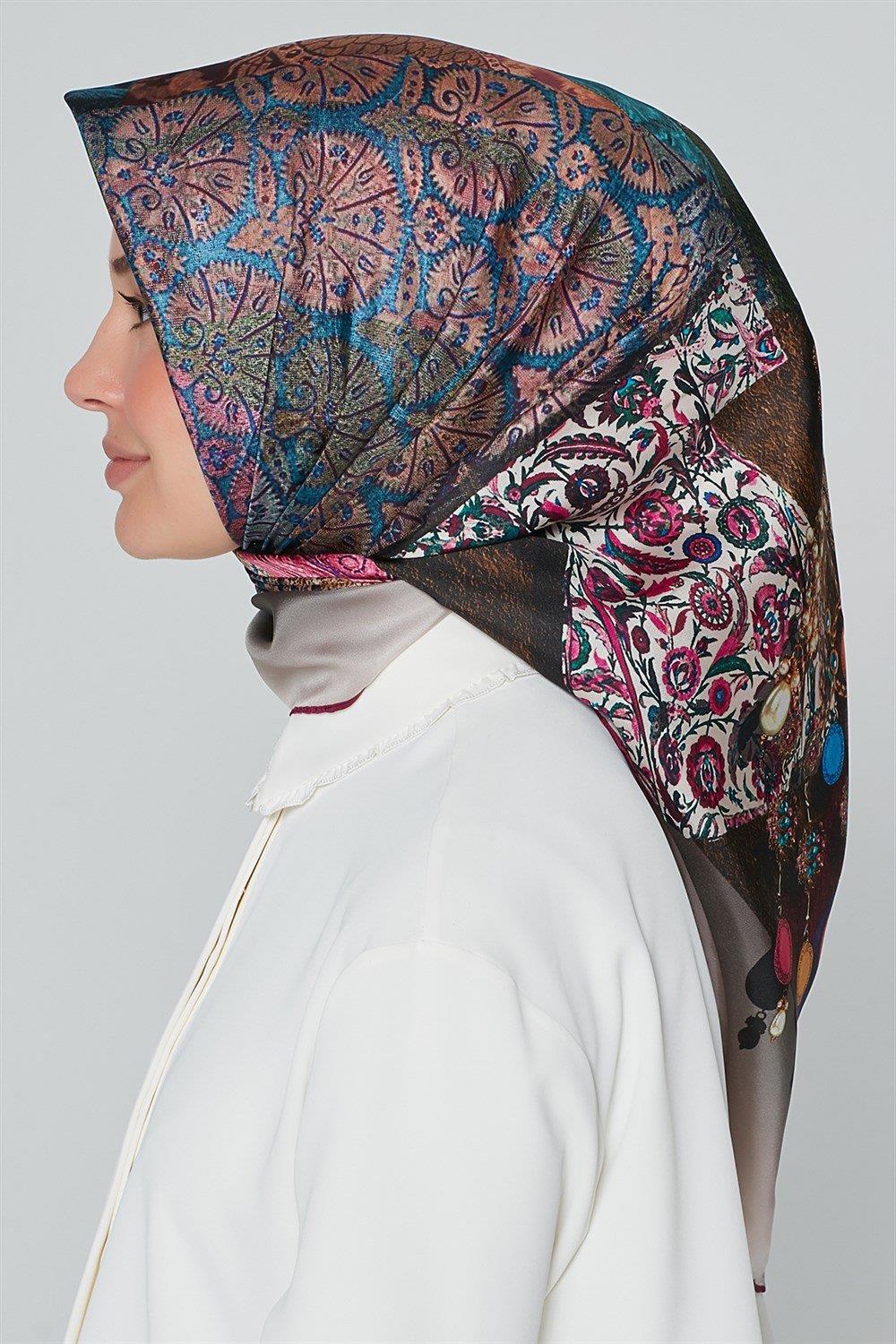Armine Nostalji Serisi Twill İpek Eşarp 7639-11NT