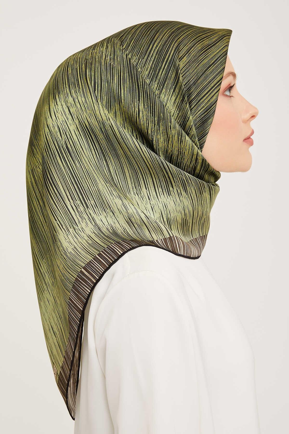 Armine Nostalji Serisi Twill İpek Eşarp 9005-35NT