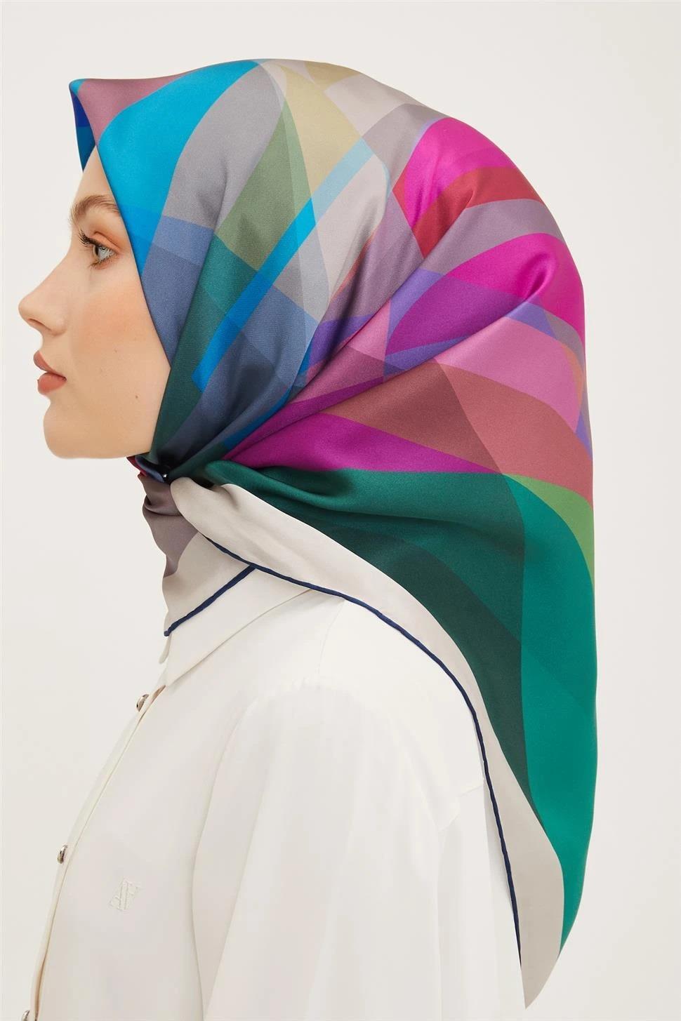 Armine Nostalji Serisi Twill İpek Eşarp 8901-01NT