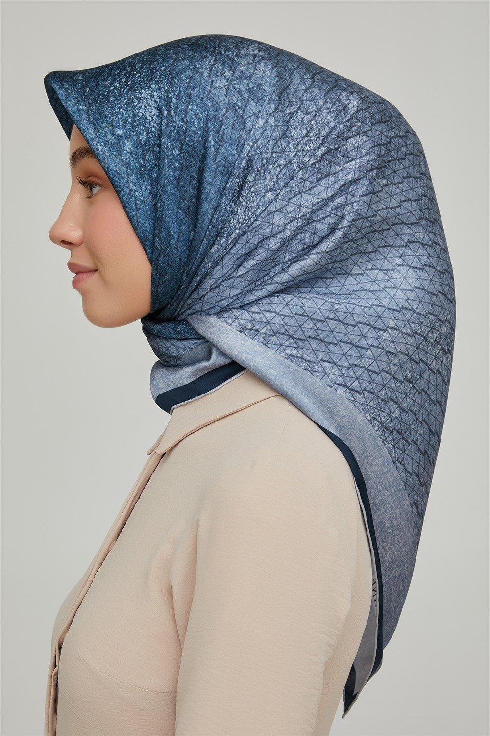 Armine Nostalji Serisi Twill İpek Eşarp 8611-31NT