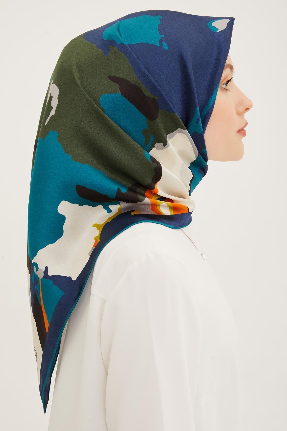 Armine Nostalji Serisi Twill İpek Eşarp 8935-55NT