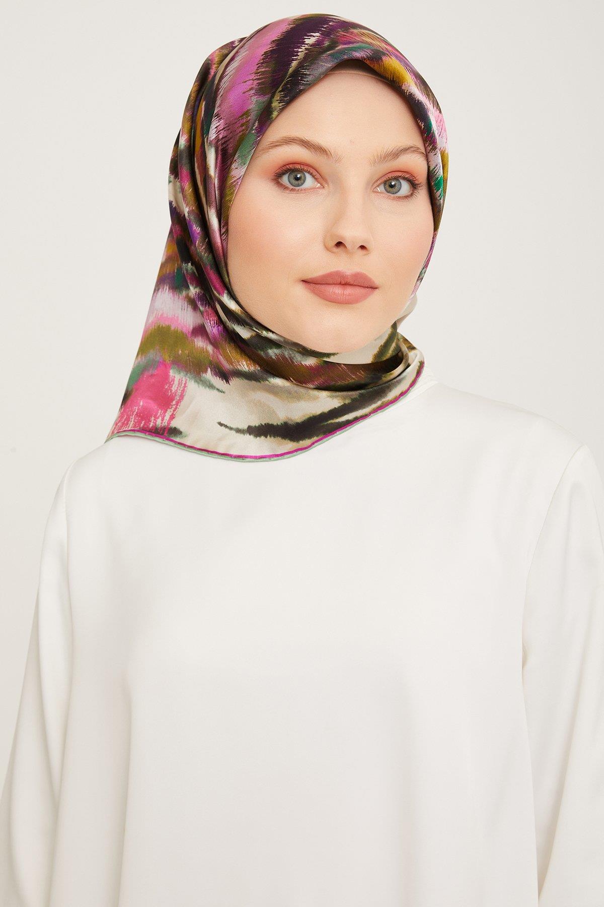 Armine Nostalji Serisi Twill İpek Eşarp 9049-33NT