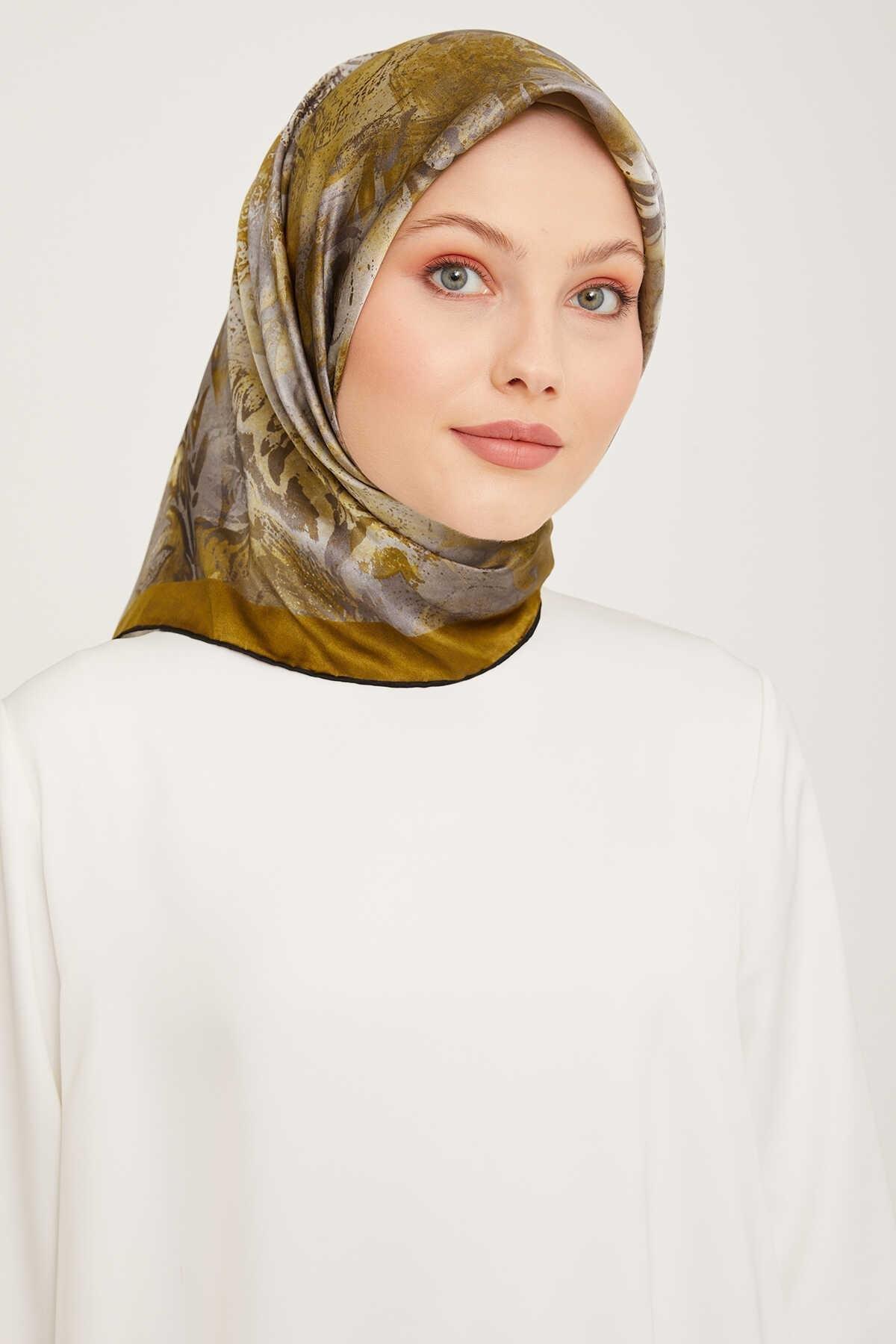 Armine Nostalji Serisi Twill İpek Eşarp 9041-53NT