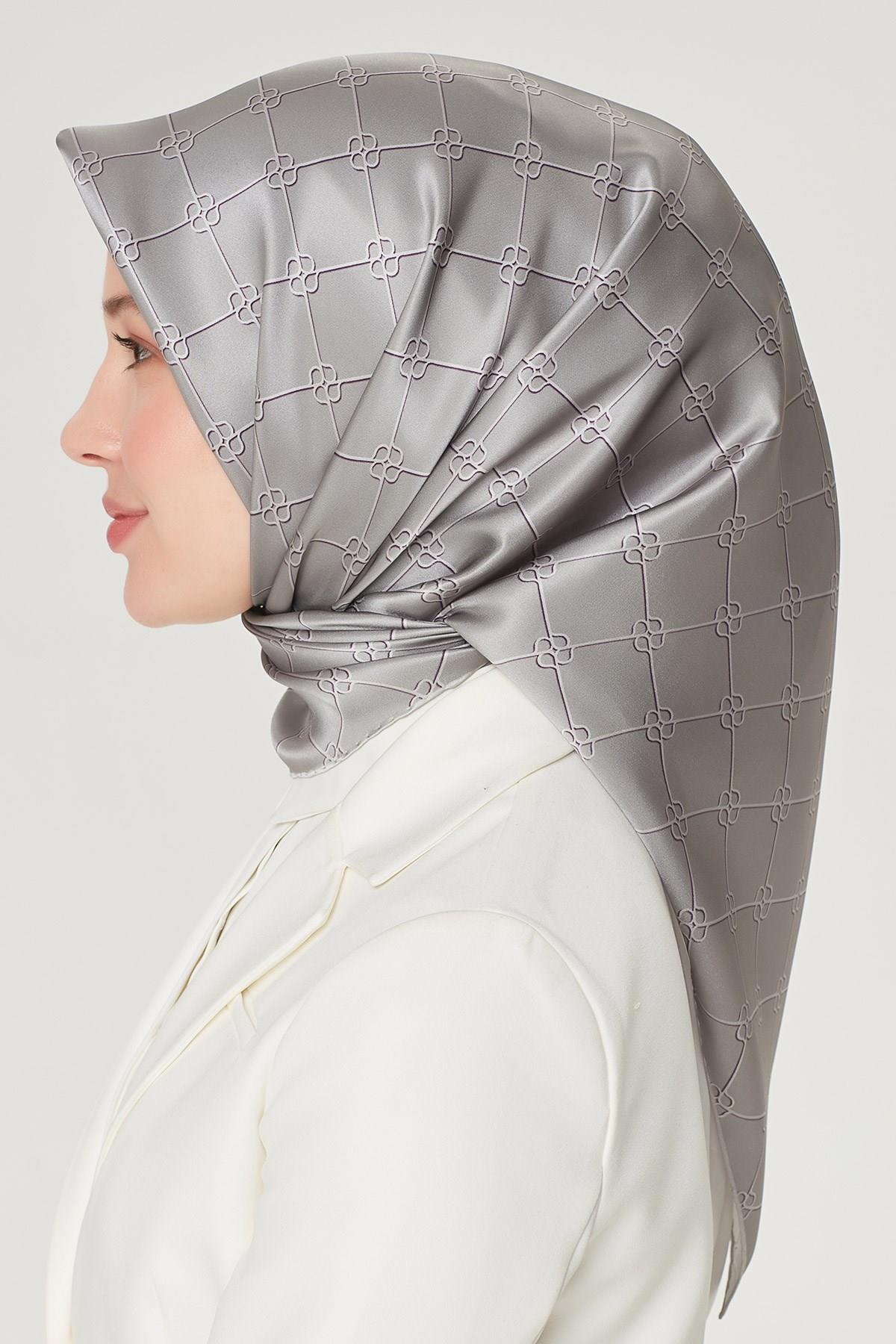 Armine Nostalji Serisi Twill İpek Eşarp 8555D-03