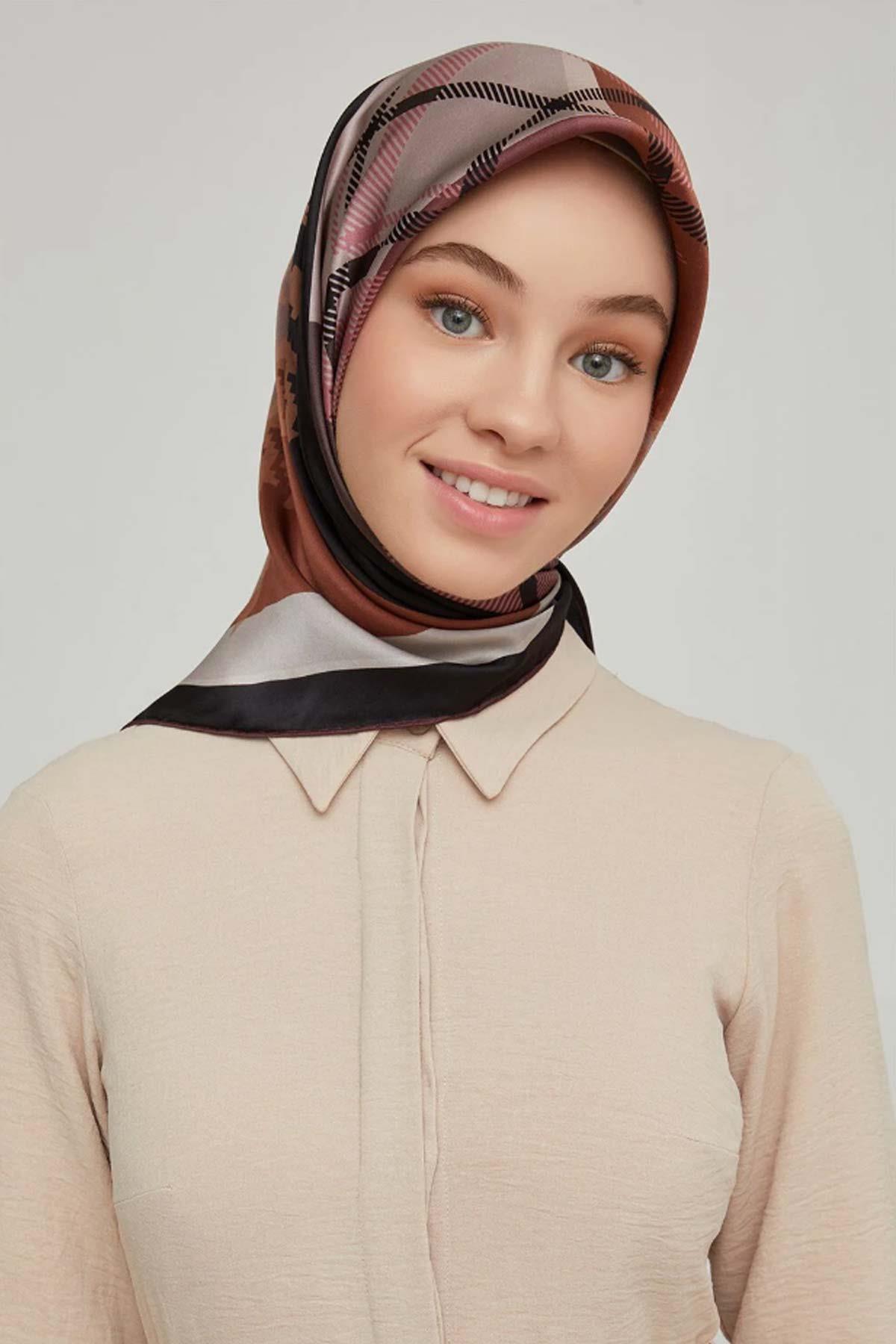 Armine Özel Nostalji Serisi Sura İpek Eşarp Modelleri 8620DS-02