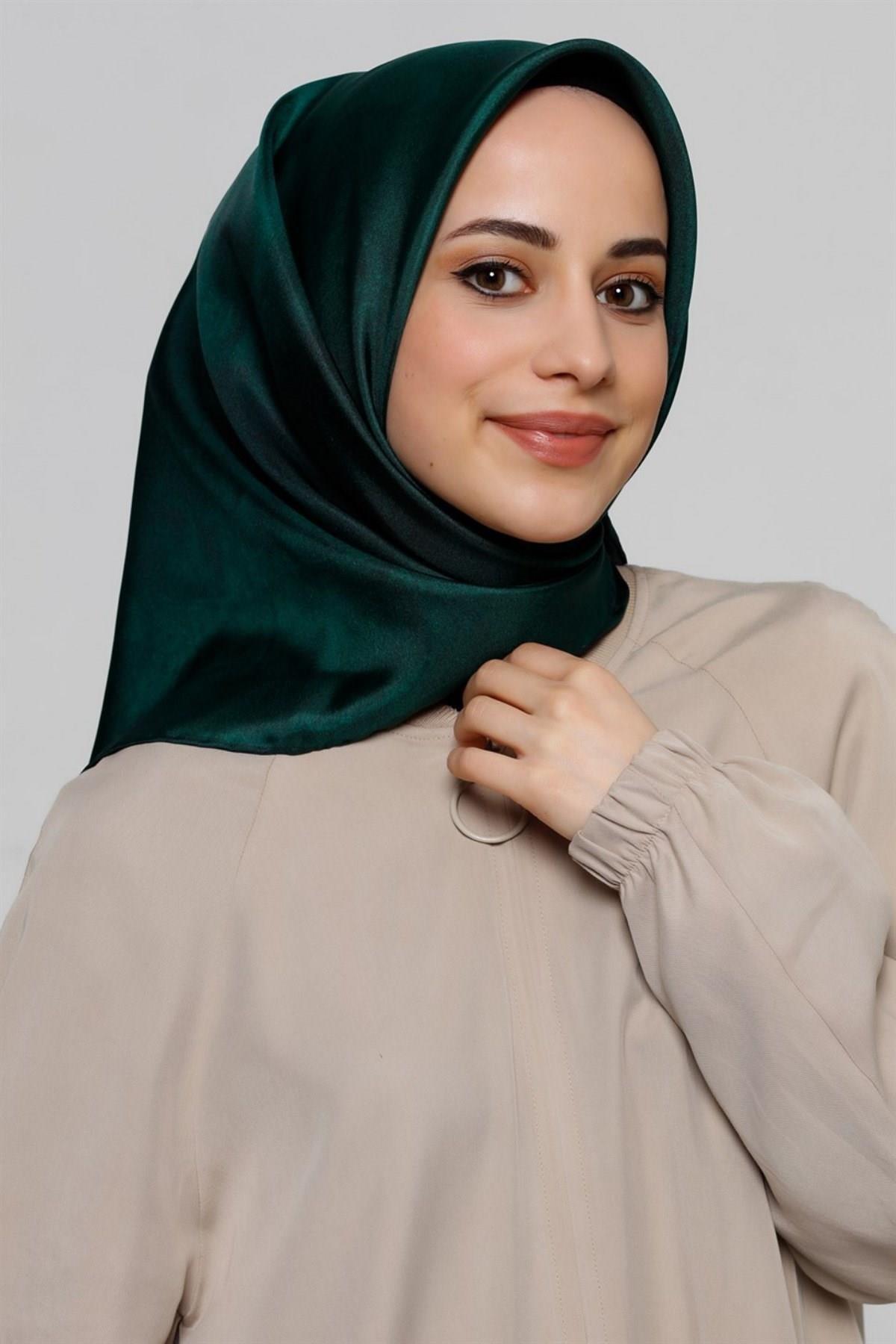 Armine Özel Nostalji Serisi Twill İpek Eşarp Modelleri 8333D-91