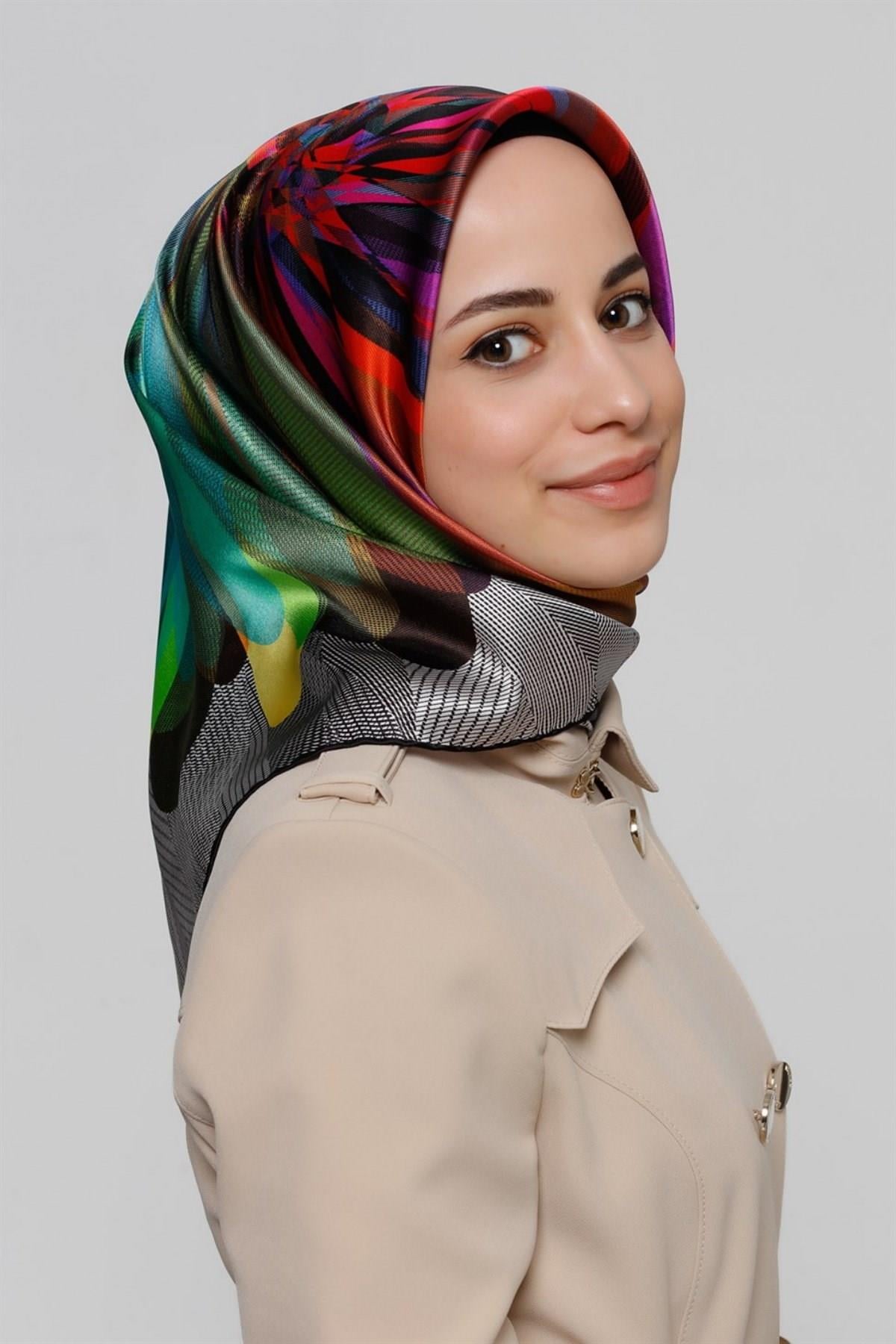 Armine Özel Nostalji Serisi Twill İpek Eşarp Modelleri 7936D-09