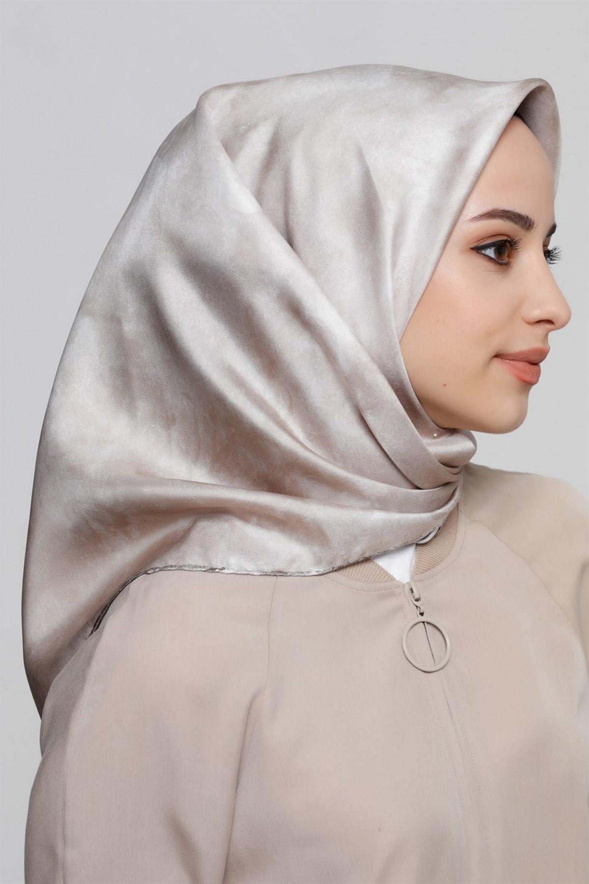 Armine Özel Nostalji Serisi Twill İpek Eşarp Modelleri 8333D-81