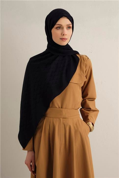 Armine Pamora AA Monogram Şal 3 03
