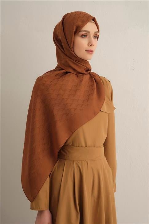 Armine Pamora AA Monogram Şal 3 16