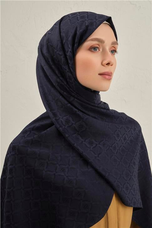 Armine Pamuk  Floş Monogram Zincir Şal 1 02