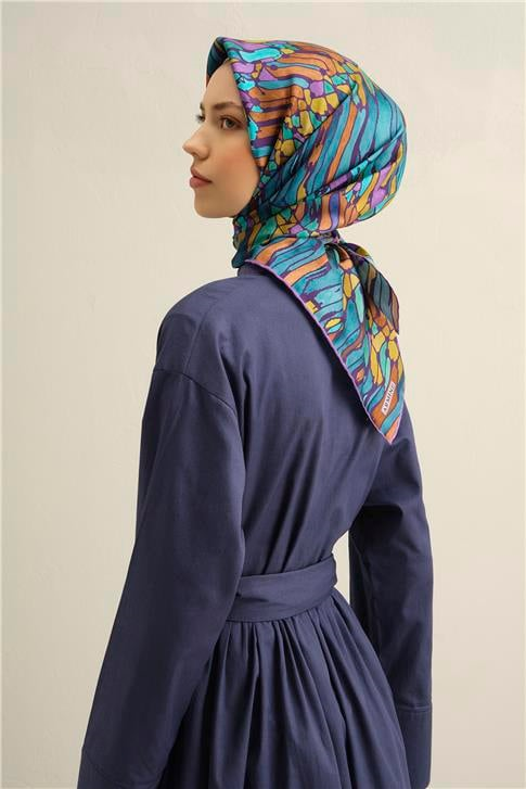 Armine Soyut Desenli Saf İpek Twill Eşarp 9335D 85
