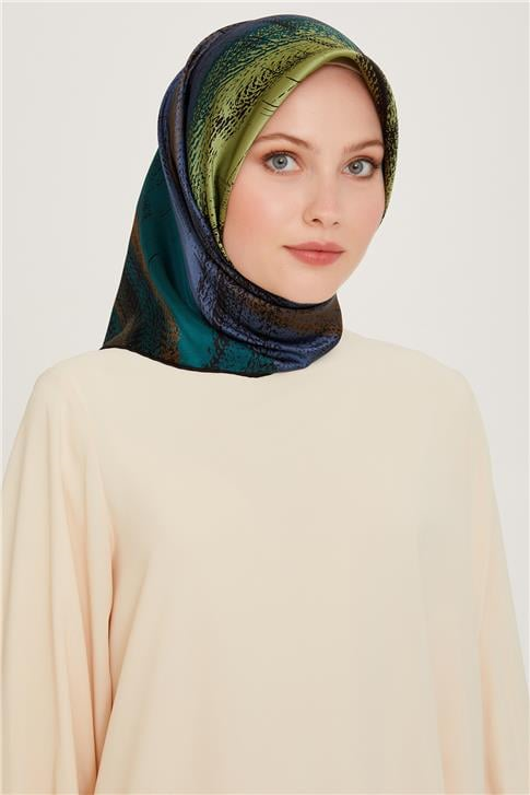 Armine Soyut Desenli Sura Saf İpek Eşarp 9236D 82