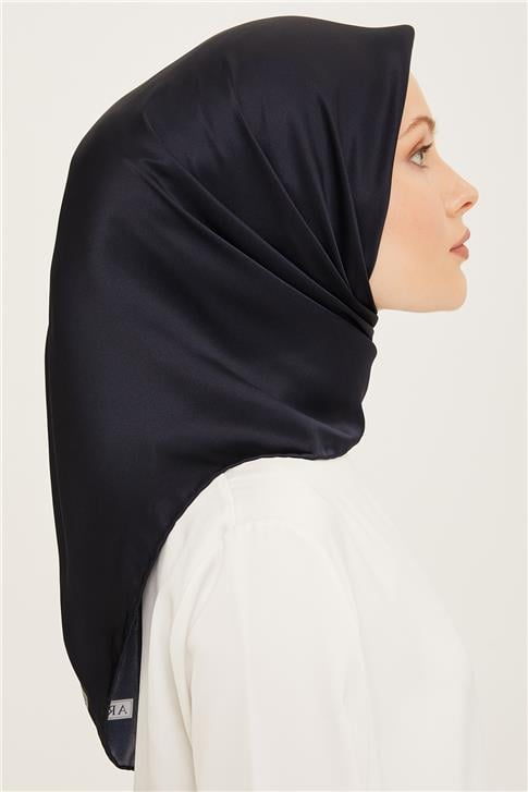 Armine Sura Eşarp 22Ya0010 131 02