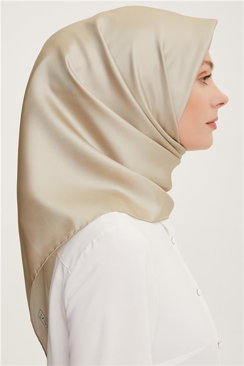 Armine Sura Eşarp 22Ya0010 131 107