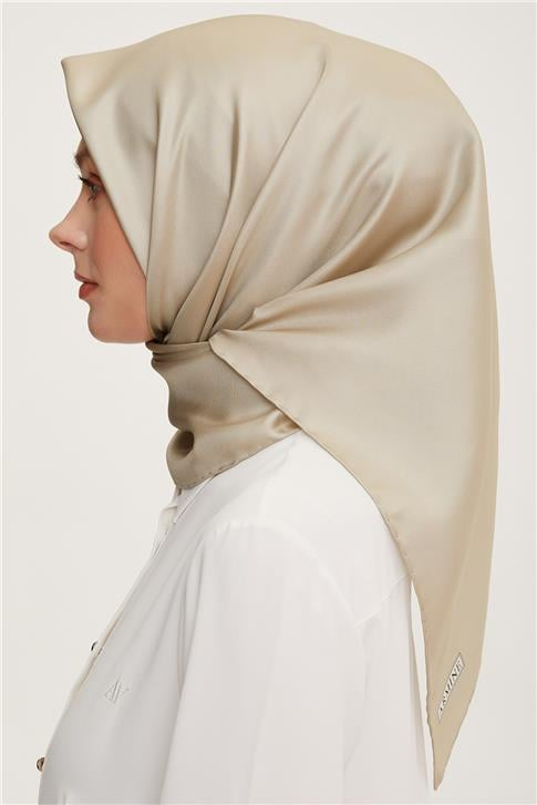 Armine Sura Eşarp 22Ya0010 131 107