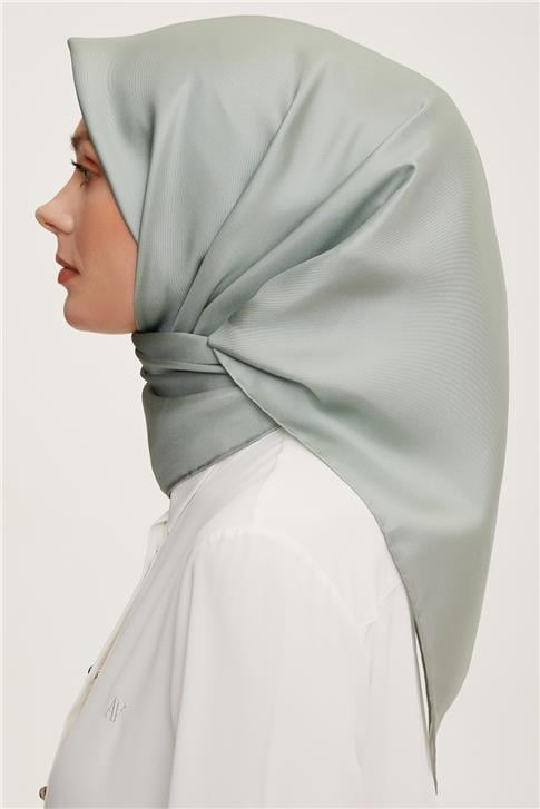 Armine Sura Eşarp 22Ya0010 131 203
