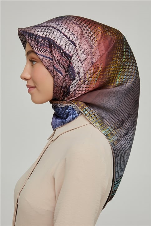 Armine Sura İpek Eşarp 21Ka8602 39