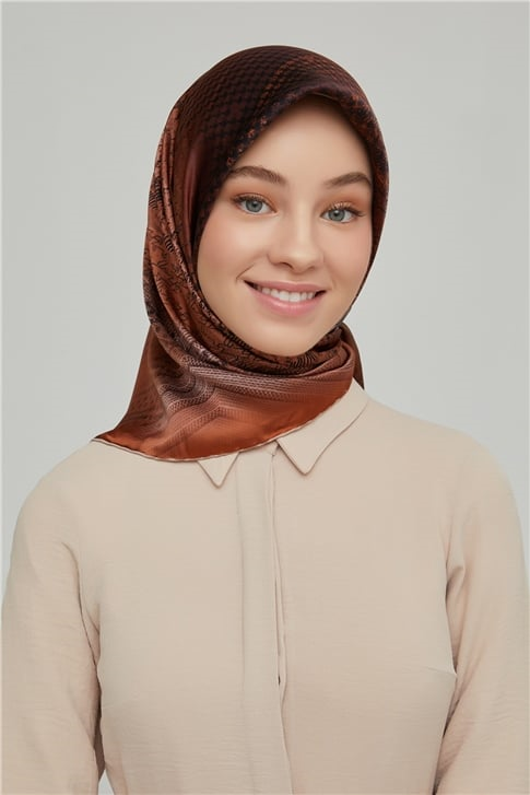 Armine Sura İpek Eşarp 21Ka8602 81