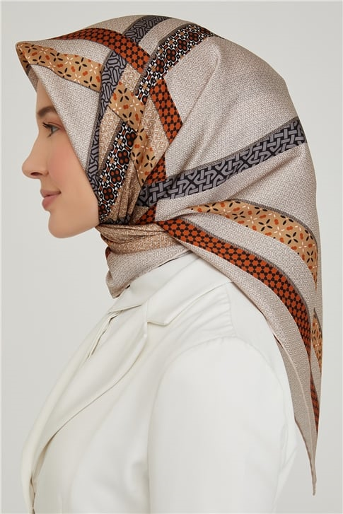Armine Sura İpek Eşarp 21Ka8603 33