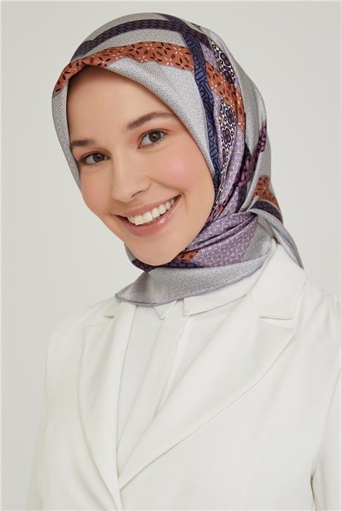 Armine Sura İpek Eşarp 21Ka8603 36