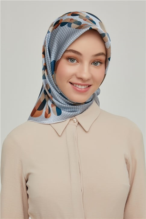 Armine Sura İpek Eşarp 21Ka8604 31