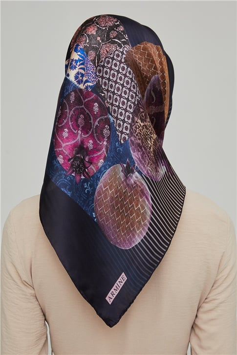 Armine Sura İpek Eşarp 21Ka8605 01