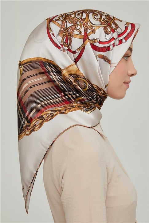 Armine Sura İpek Eşarp 21Ka8607 01
