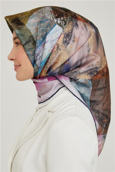 Armine Sura İpek Eşarp 21Ka8608 33