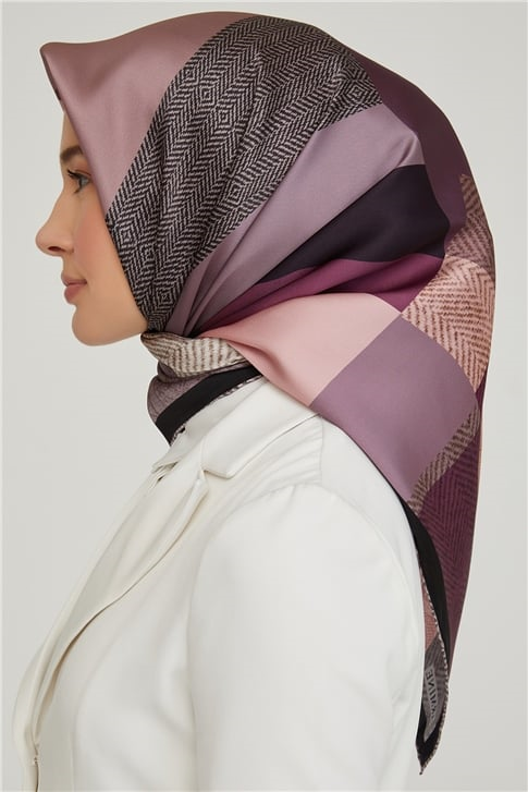 Armine Sura İpek Eşarp 21Ka8610 31