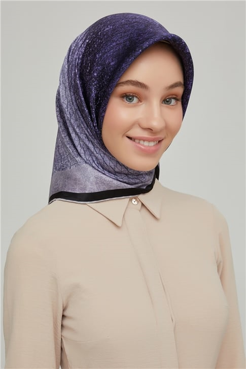Armine Sura İpek Eşarp 21Ka8611 32