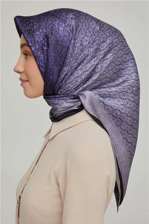 Armine Sura İpek Eşarp 21Ka8611 32