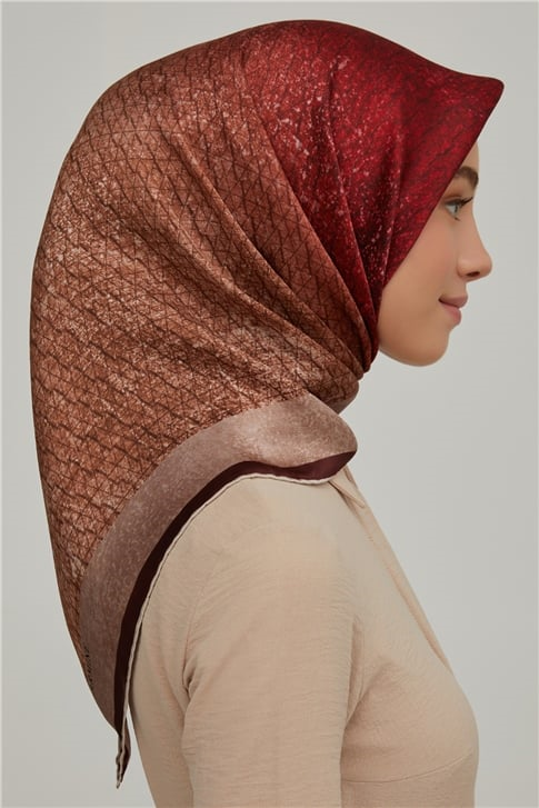 Armine Sura İpek Eşarp 21Ka8611 38