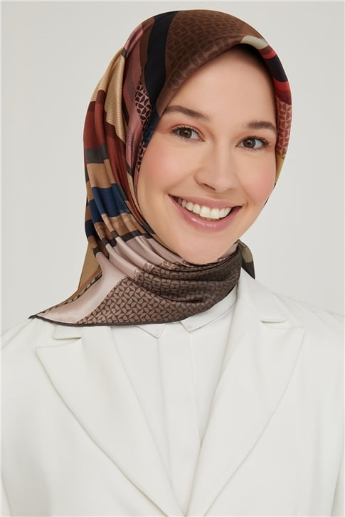 Armine Sura İpek Eşarp 21Ka8613 39