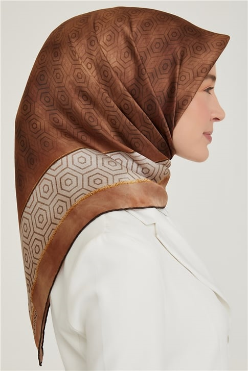 Armine Sura İpek Eşarp 21Ka8614 34