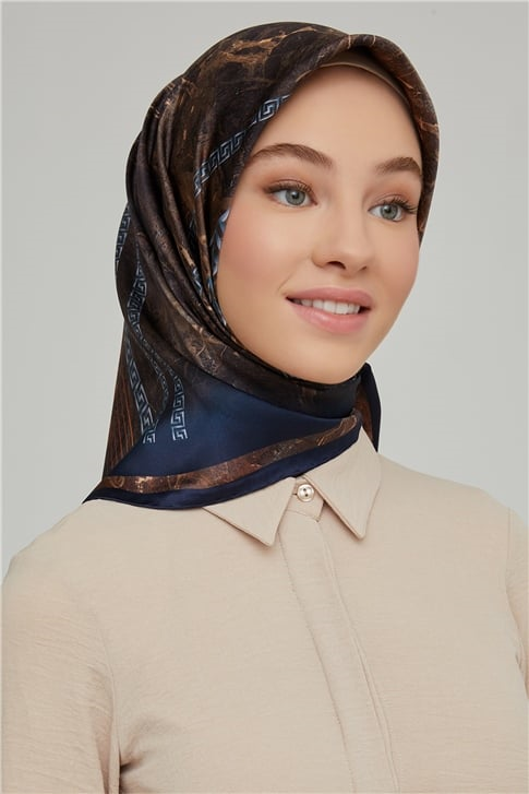 Armine Sura İpek Eşarp 21Ka8615 36