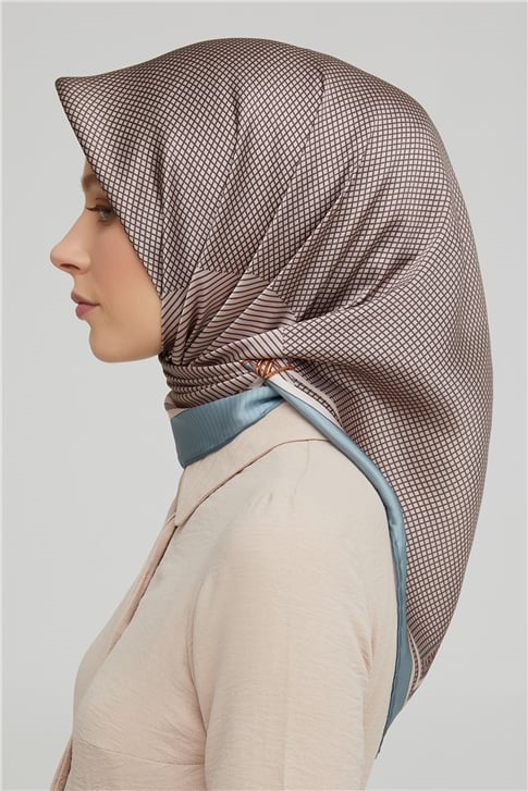 Armine Sura İpek Eşarp 21Ka8616 05