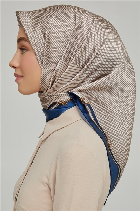 Armine Sura İpek Eşarp 21Ka8616 30
