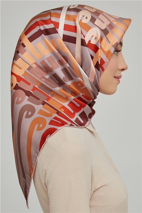 Armine Sura İpek Eşarp 21Ka8617 01