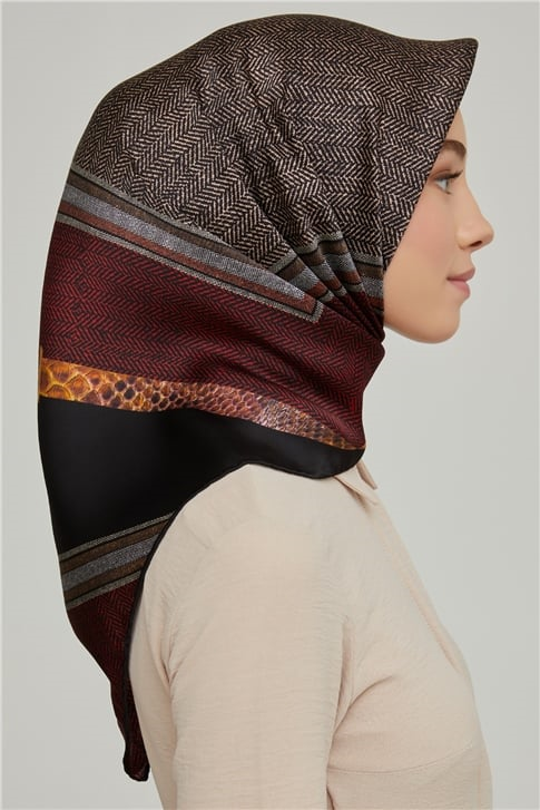 Armine Sura İpek Eşarp 21Ka8619 31