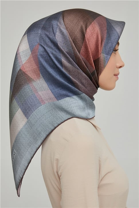 Armine Sura İpek Eşarp 21Ka8623 31