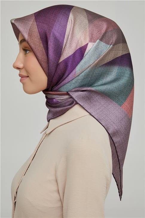 Armine Sura İpek Eşarp 21Ka8623 33