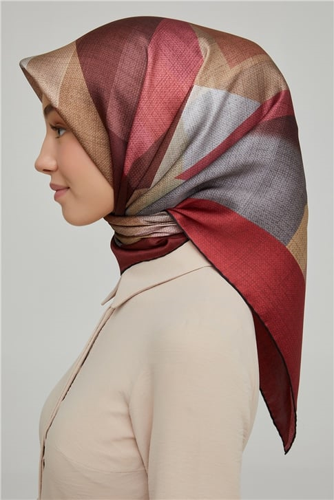 Armine Sura İpek Eşarp 21Ka8623 34