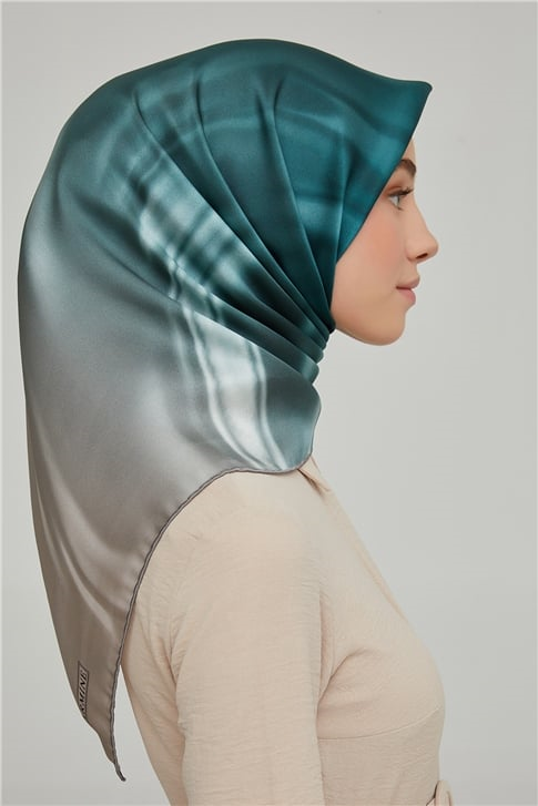 Armine Sura İpek Eşarp 21Ka8624 15