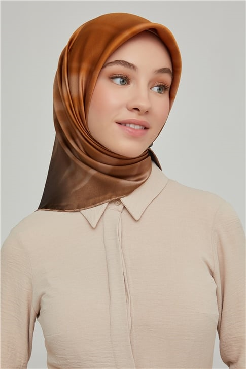 Armine Sura İpek Eşarp 21Ka8624 37